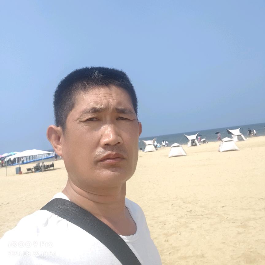 我的快乐就是想你！亲！