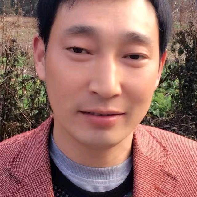 萍水相逢