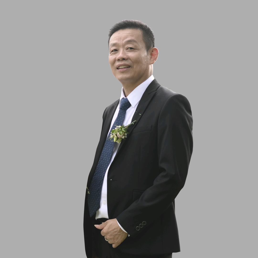 曼西尔奴服饰专卖店