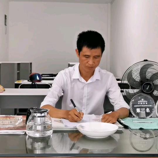 容县林阳房地产信息咨询有限公司