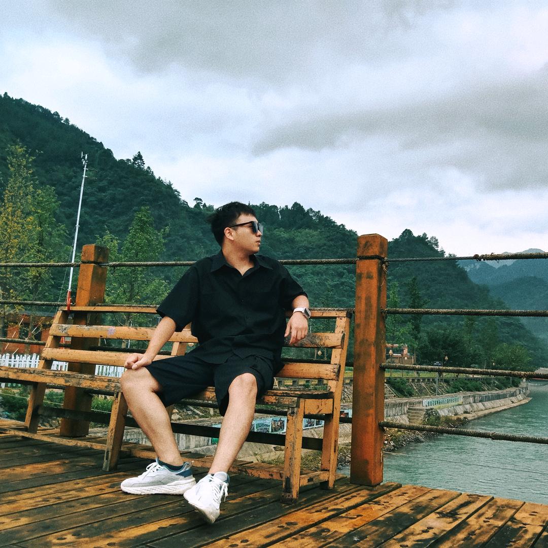 渝车流小胖渝车流