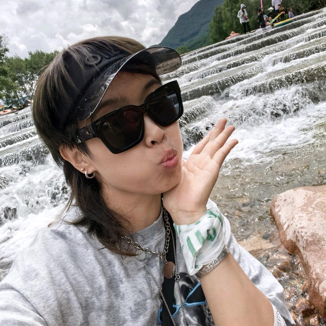 爱上本溪小佳🇨🇳