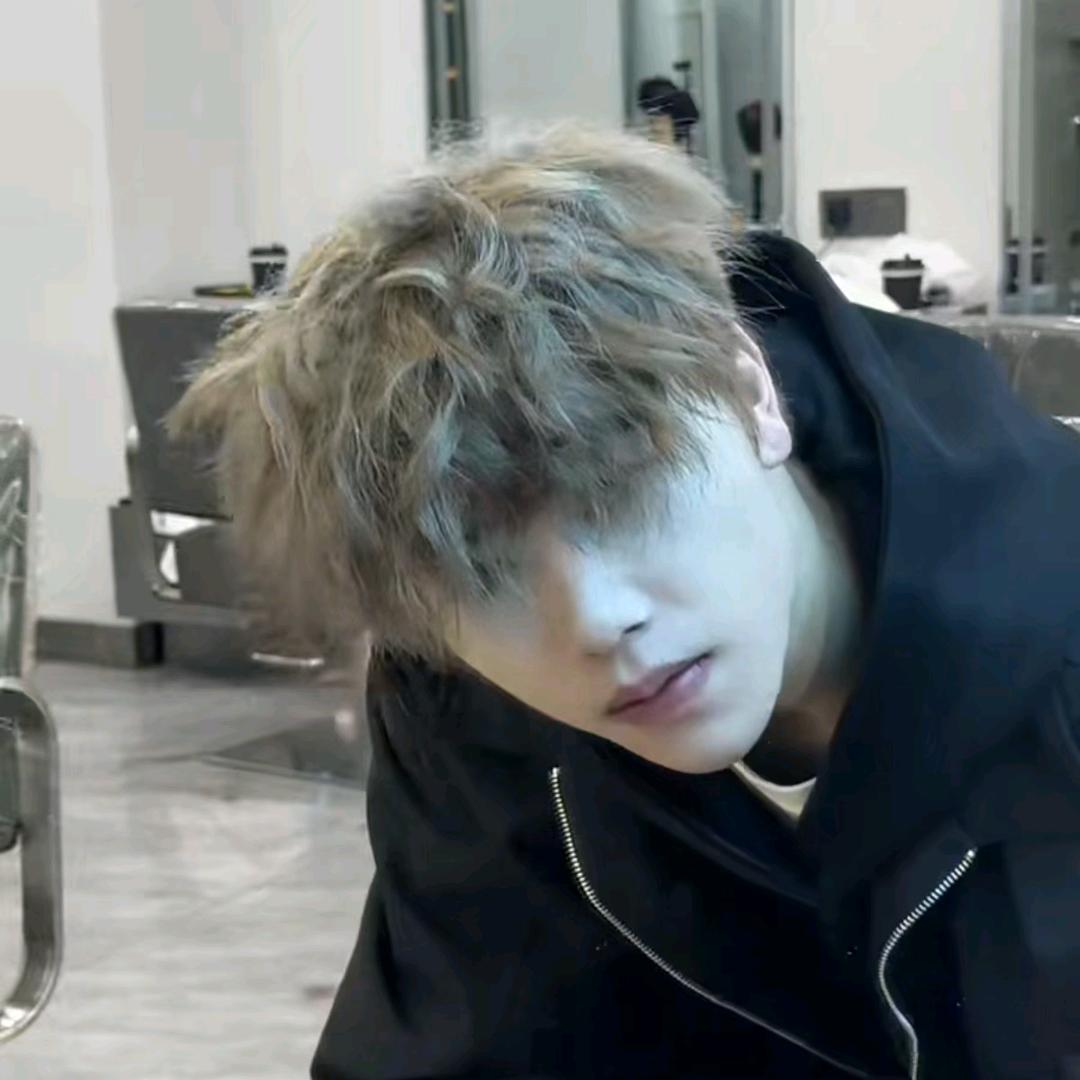 射狼等869.3万人赞了你的视频