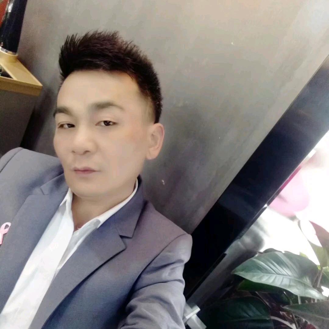 心如意精品造型(迎宾花园梅林路008号)