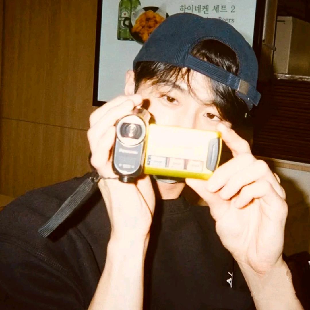 白熊先生🐻‍❄️