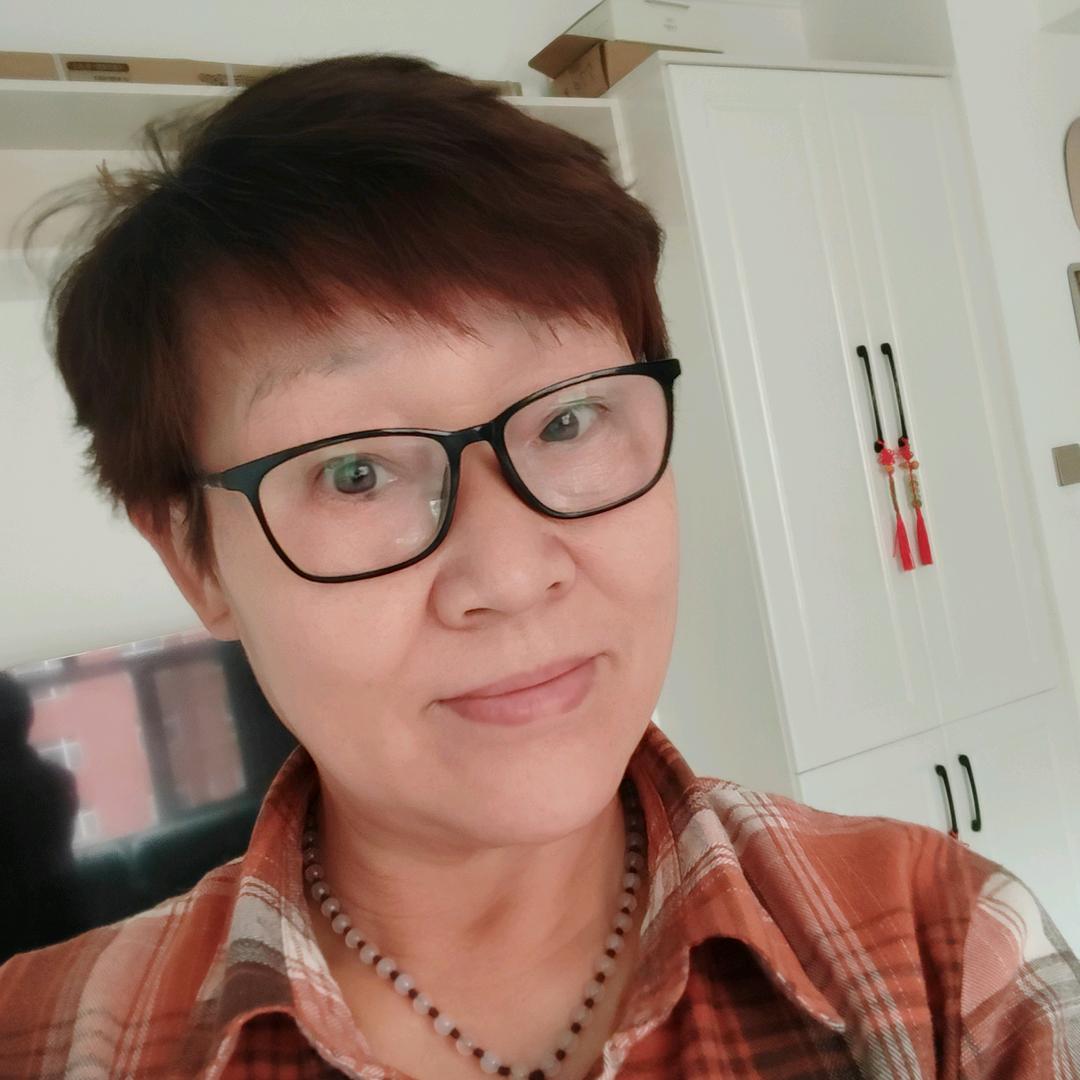 兰花一簇