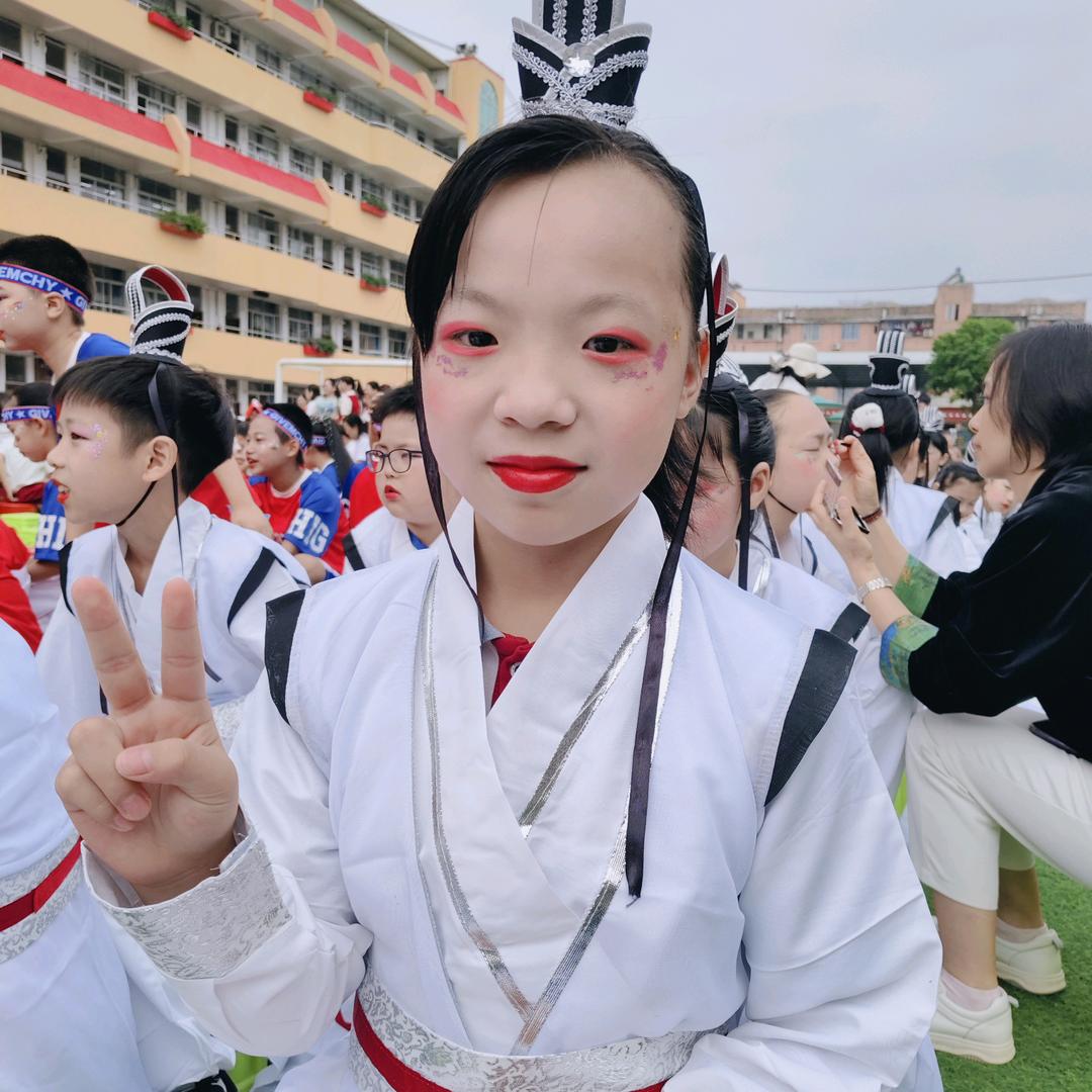 伤心欲绝。