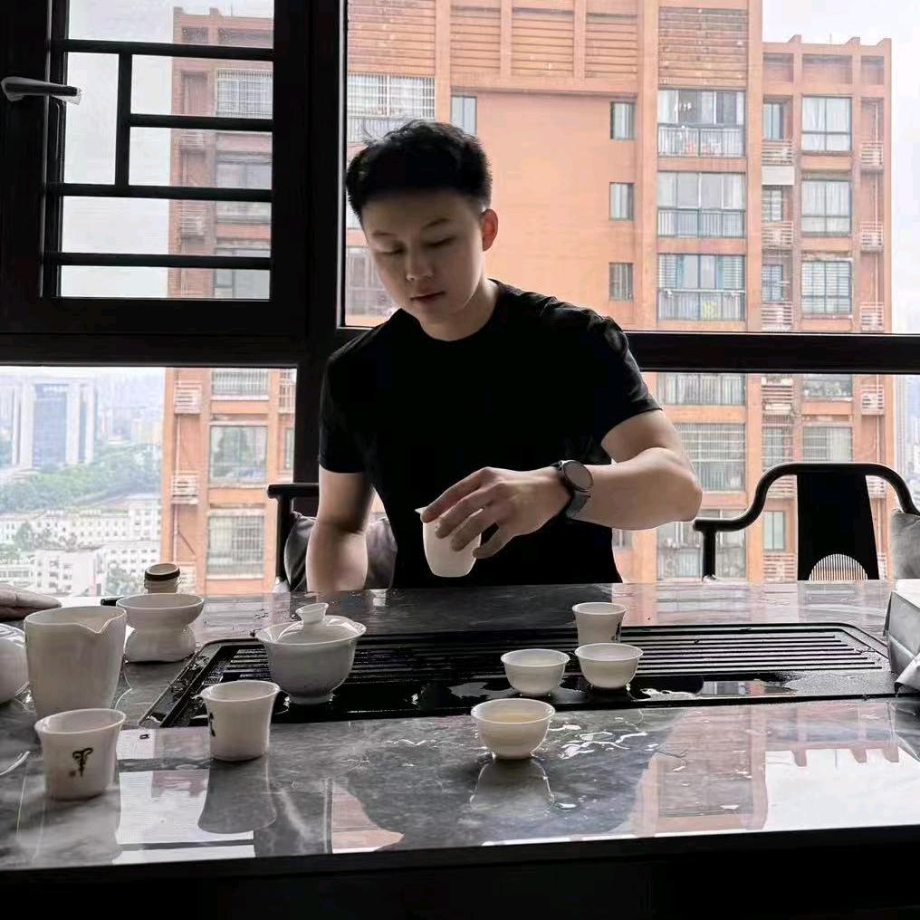 罗浩建别墅
