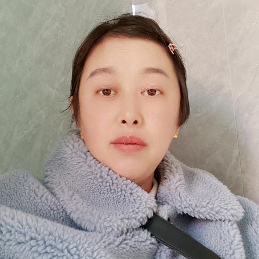 成都做门窗的伍姐