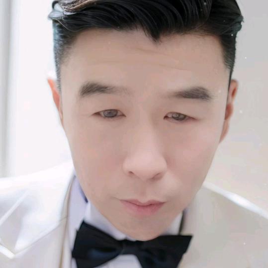 尚善若水！厚德载物！！