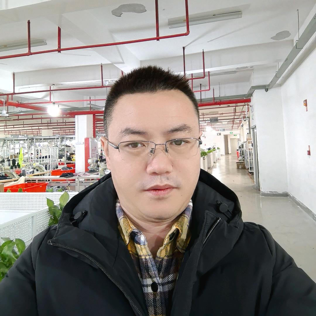 泉州万鸥体育的添哥