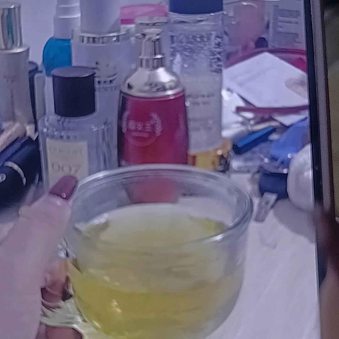 龚