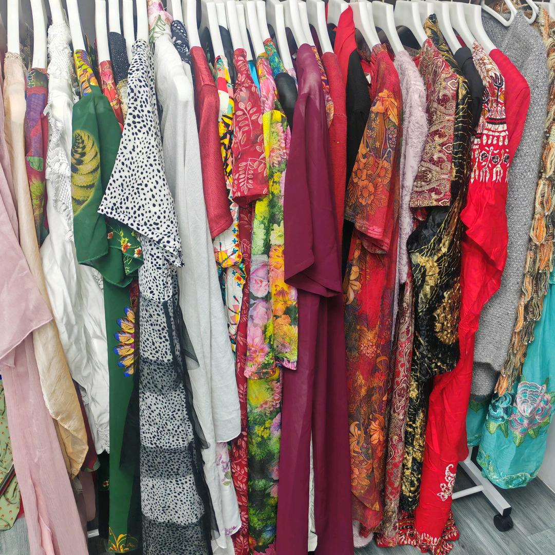 yiyi服装服饰