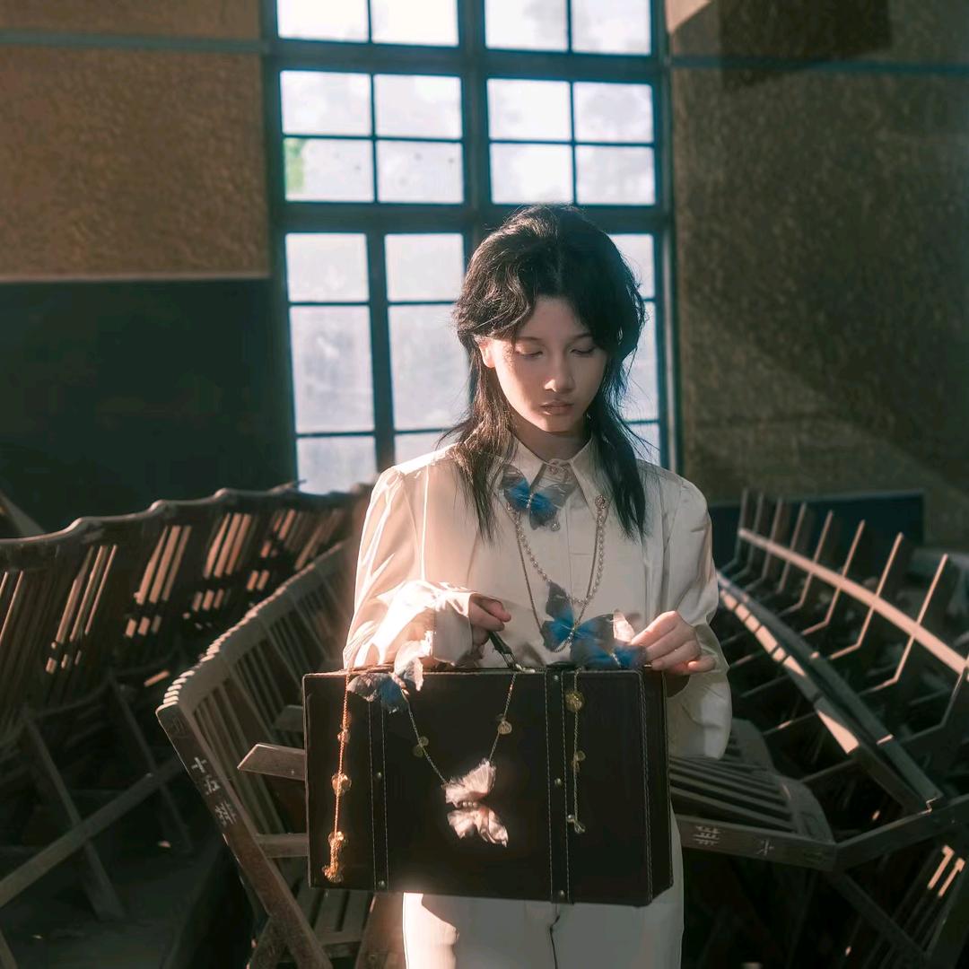 这个陈桥又在笑