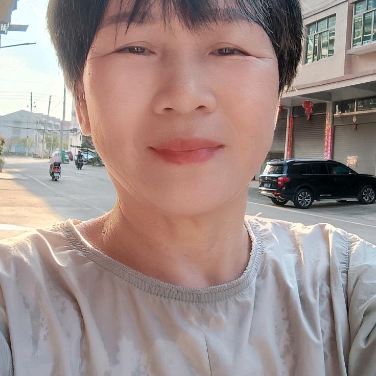 吴长英
