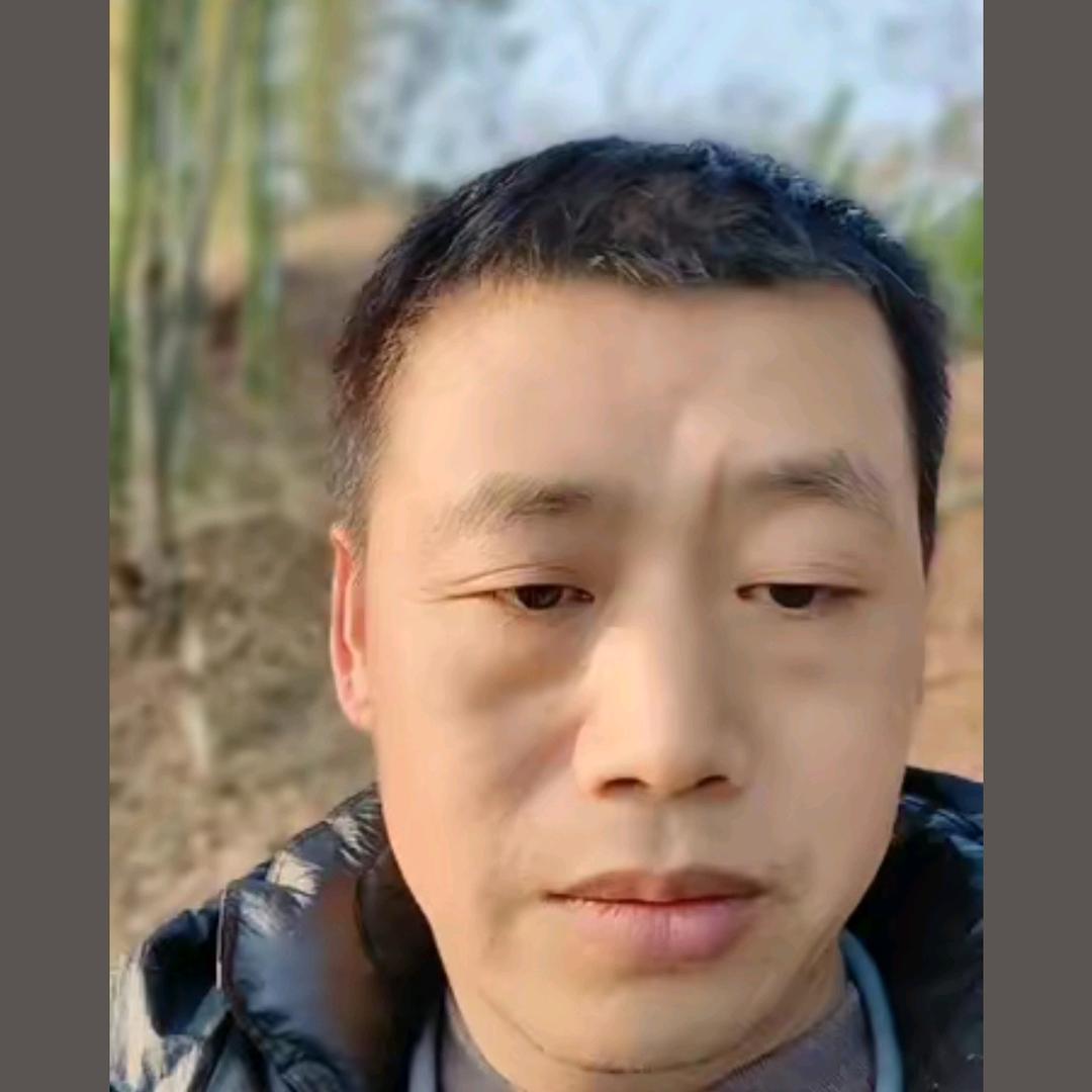 小手拉玩偶