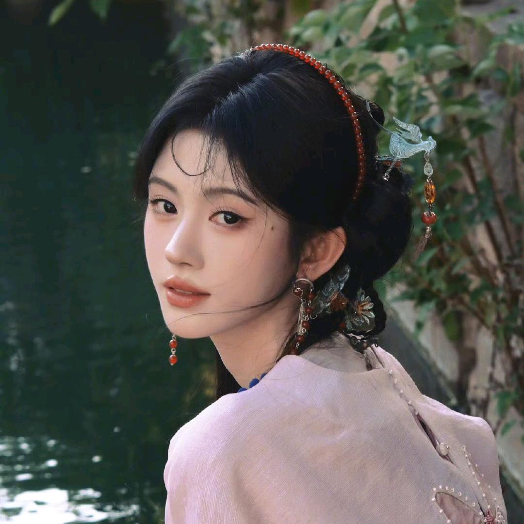 桉荟欣（cn冰荊