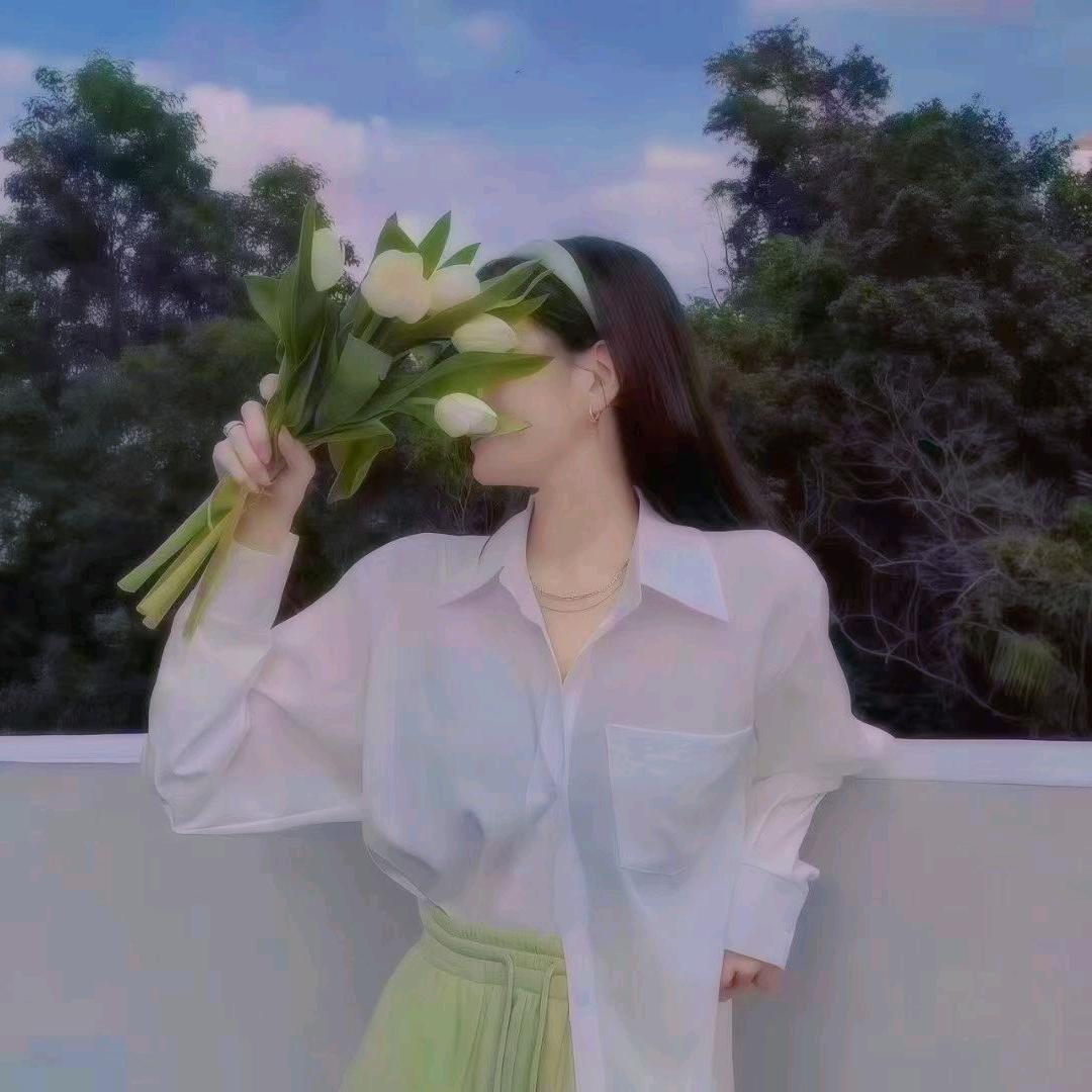 ღ᭄薄荷এ⁵²º᭄এ