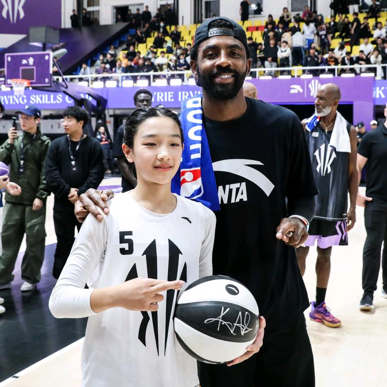 篮球女孩🏀佳煊