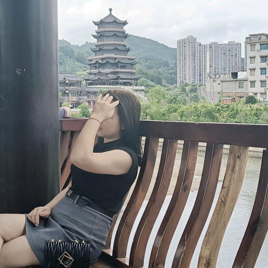 小宋群（微胖）