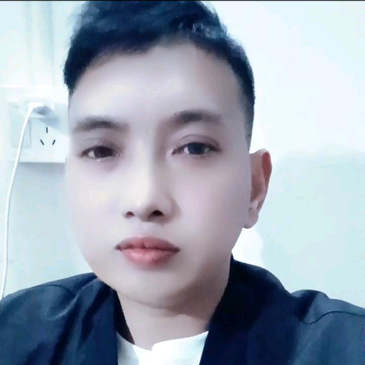 贵州万群哥