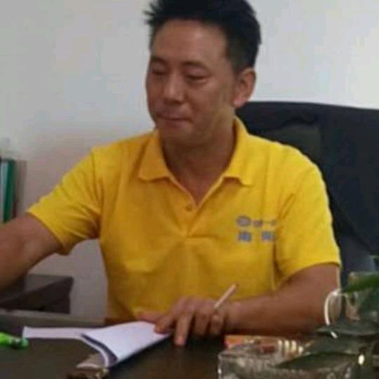 🍷玉石哥🍷。