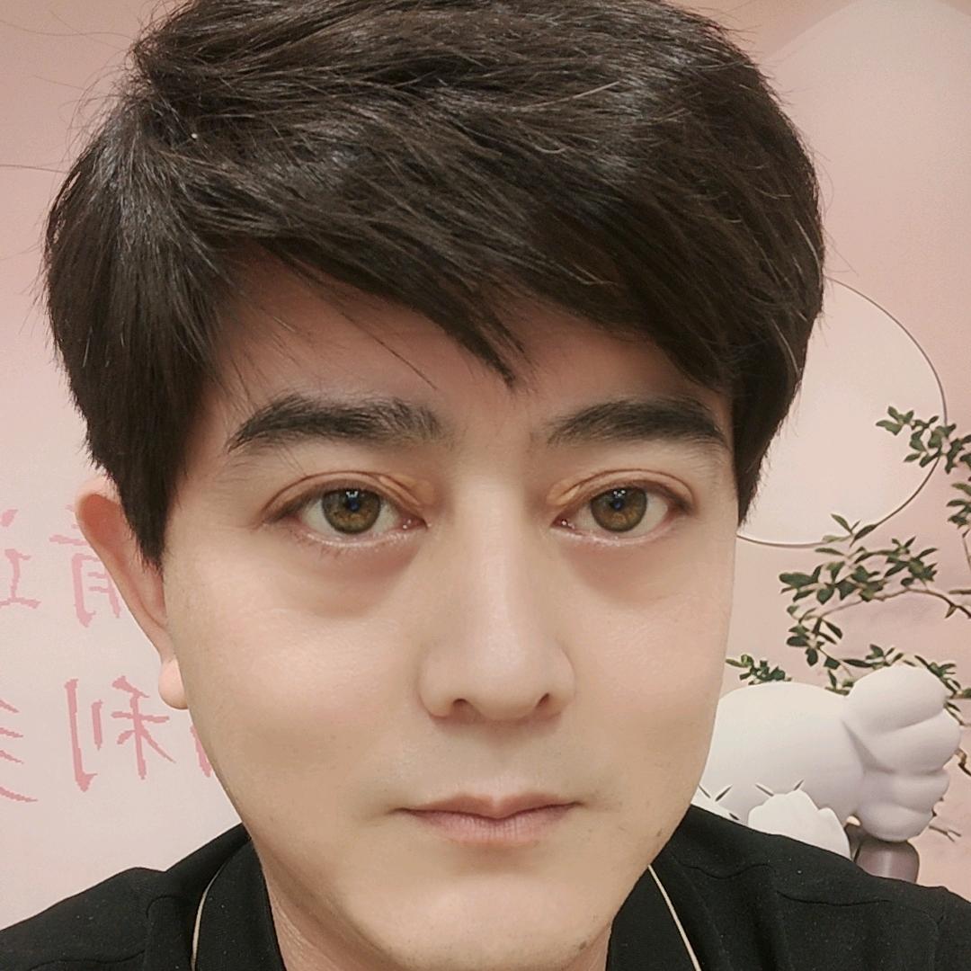 大文哥
