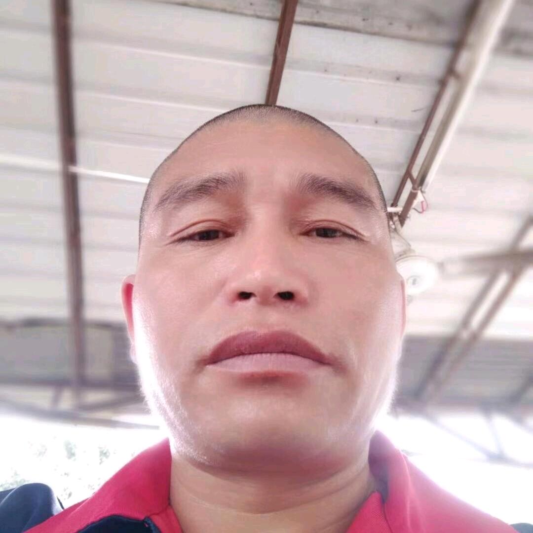 yy对待别人胜于自己实现自已梦。