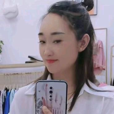 李 尚  往  来%