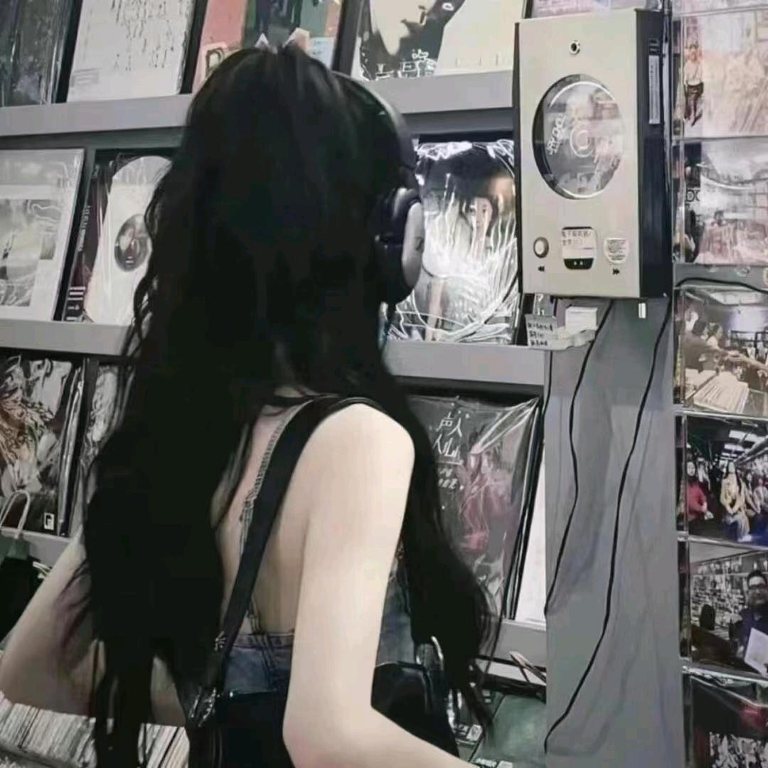 嘻嘻猫