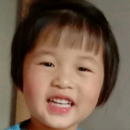 李恩妮