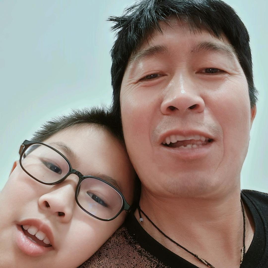 刘老三开心直播。