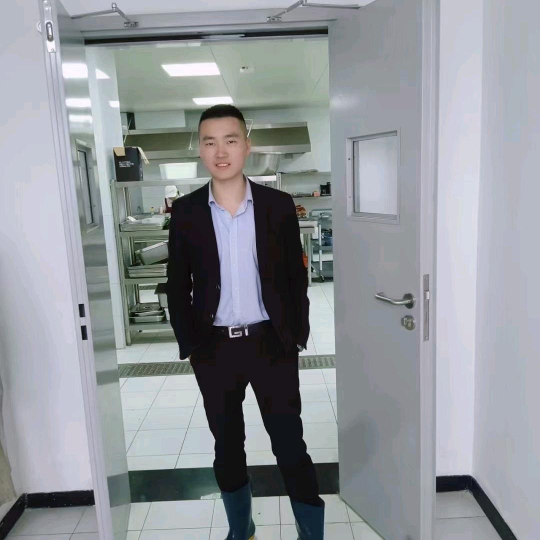 康康