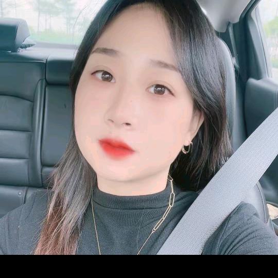 欣欣爱吃糖