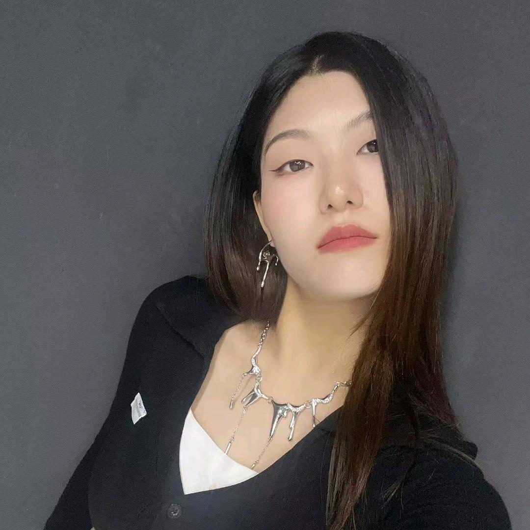 裙子的小糯米