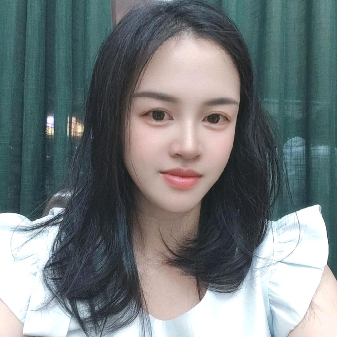 Lꕤuoᥫ小英