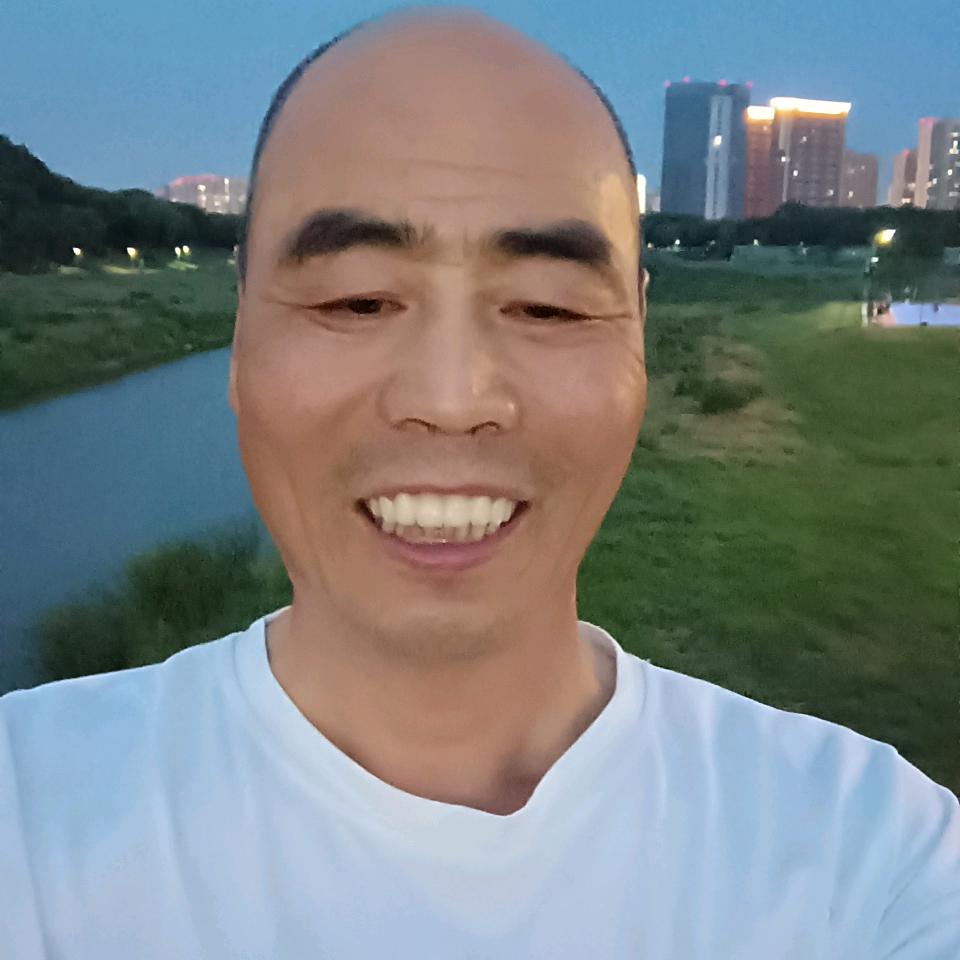 范铁朋