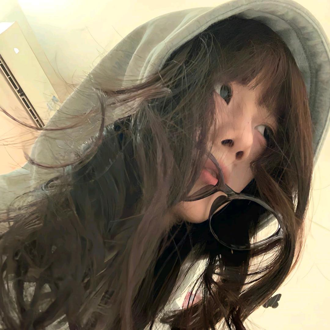 爱吃鸡脚尖