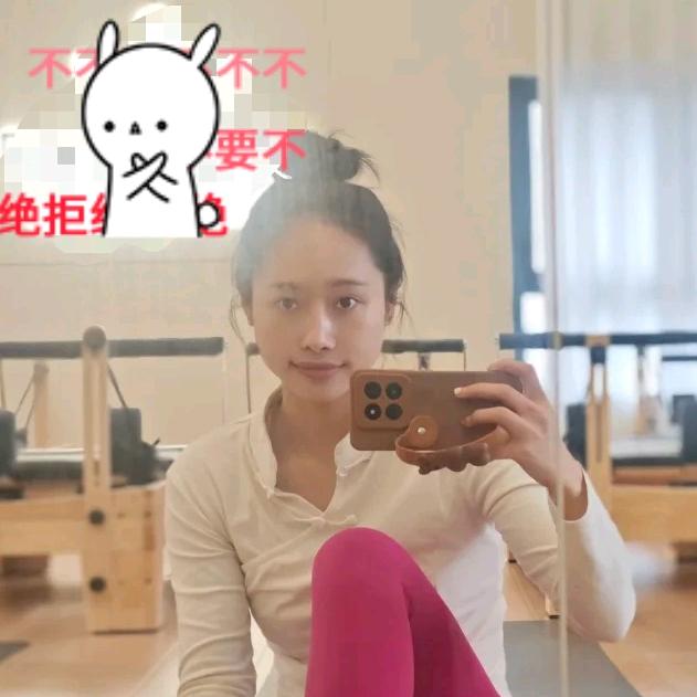 汤汤 Daniella