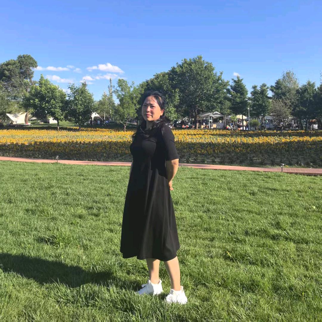 刘大美，臭美的美