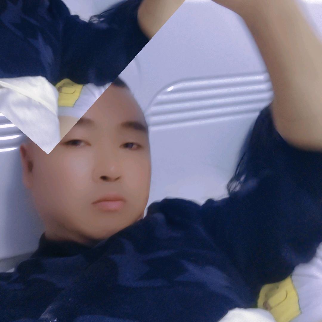 官房特色酸汤腊猪脚火锅，羊肉火锅