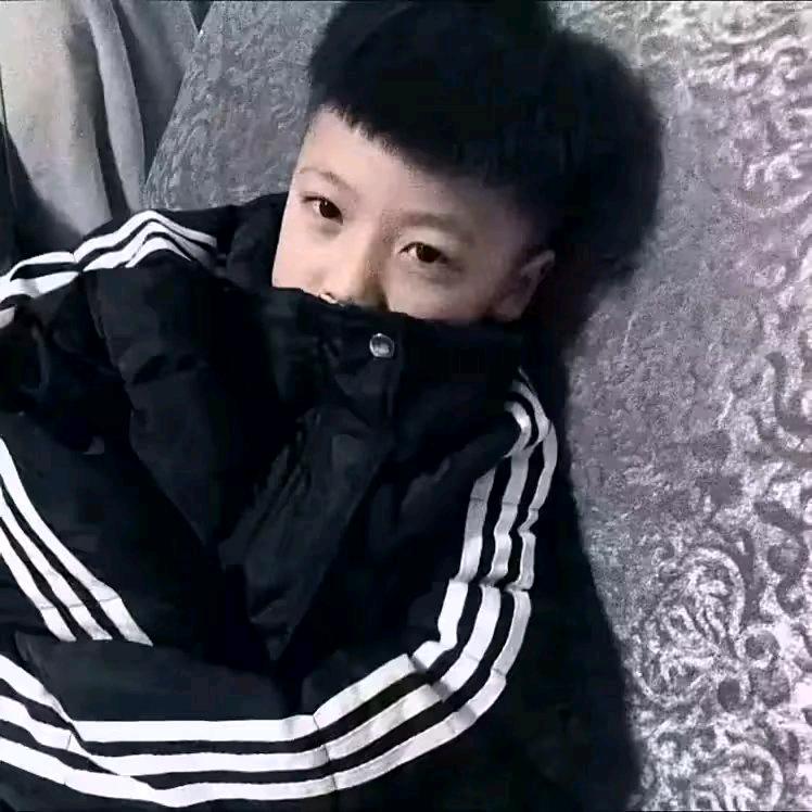 孤痞.