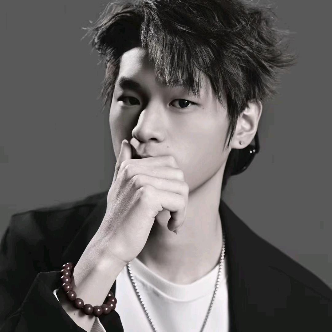 滕州MAX男士发型设计-墨杰.