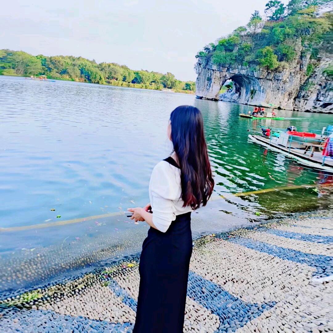 90后女孩创业中