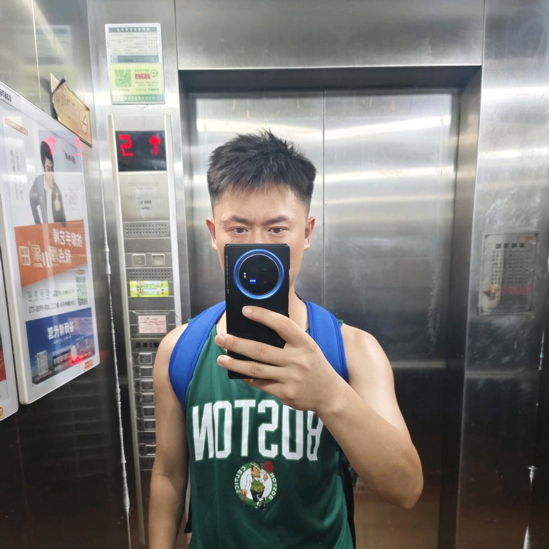 小罗 同学