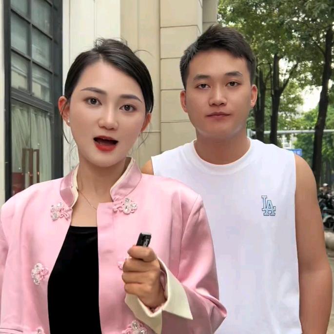 笑笑姐直播日常