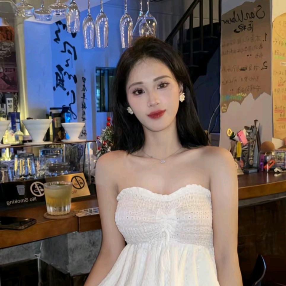 优之诚品户外亮化-小萍