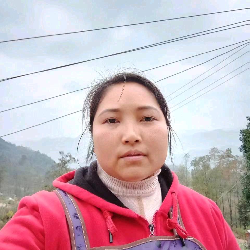 永芬，希望每天， 开心幸福 。