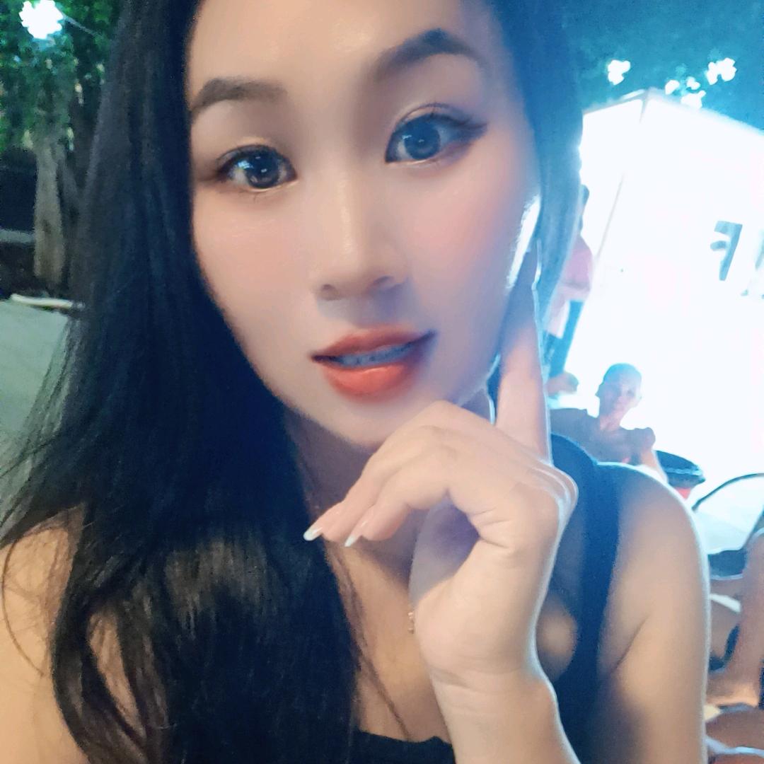 小酒窝😊
