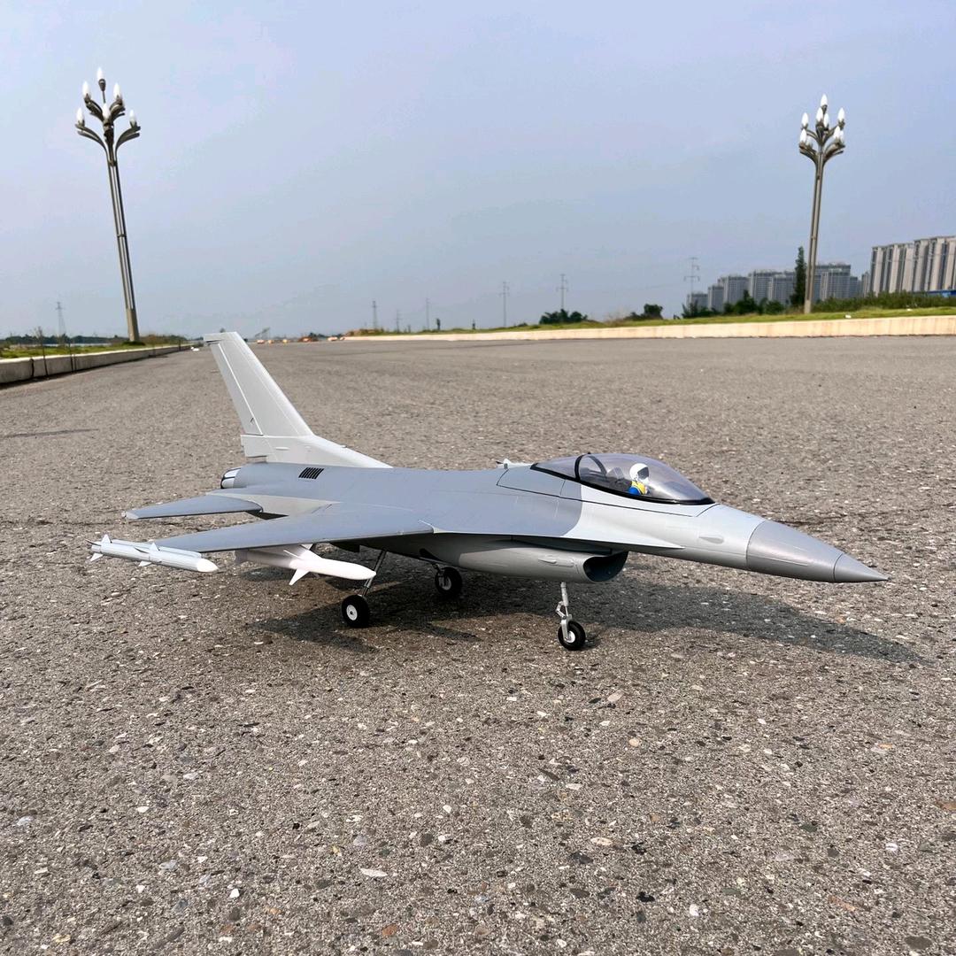 中飞遥控模型